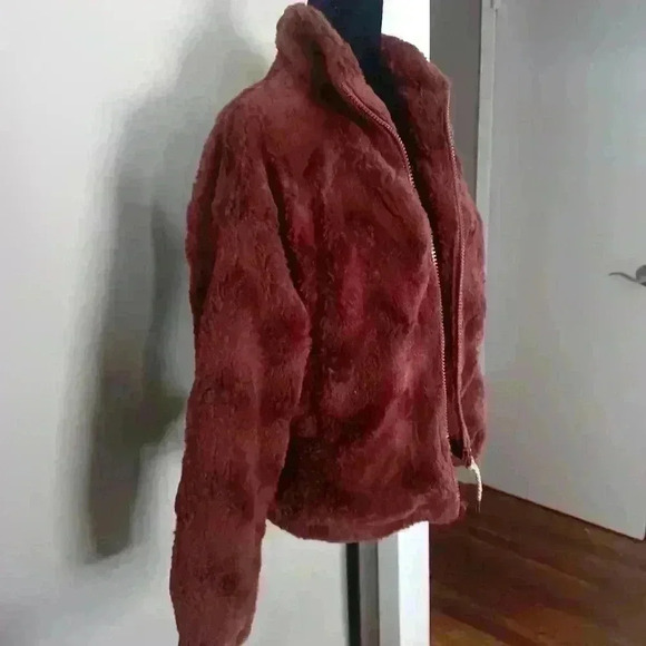 Urban Outfitters Womens Rust Brown Eva Faux Fur Jacket S - Picture 3 of 15